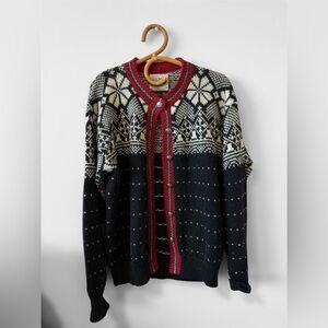 Alps Grandma core 100% wool cardigan size S